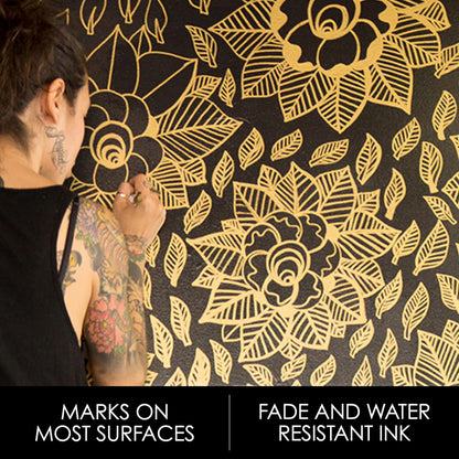 Sharpie Metallic Permanent Markers | Fine Point for Bold Details | Gold | 1 Marker Pen