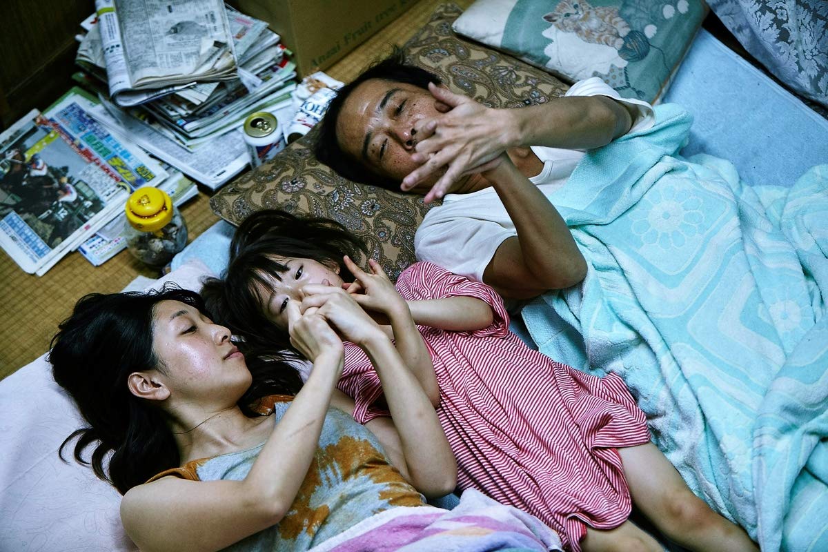 Shoplifters - Familienbande