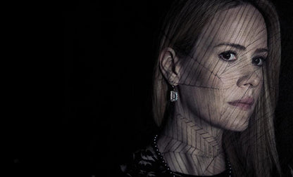 American Horror Story  (English audio. English subtitles