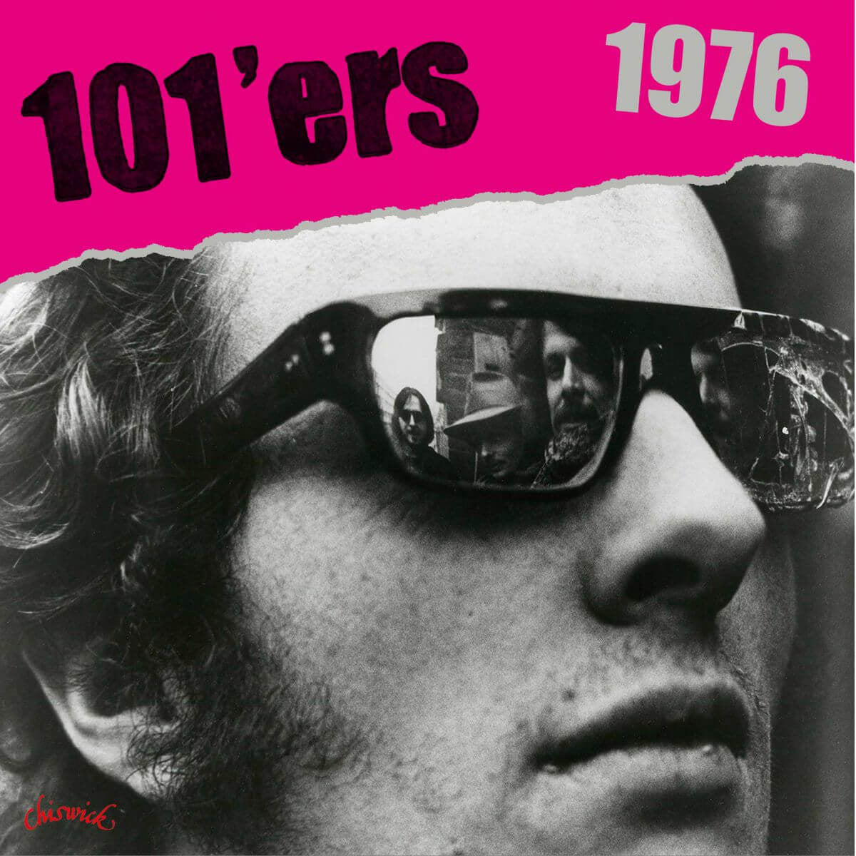1976 EP