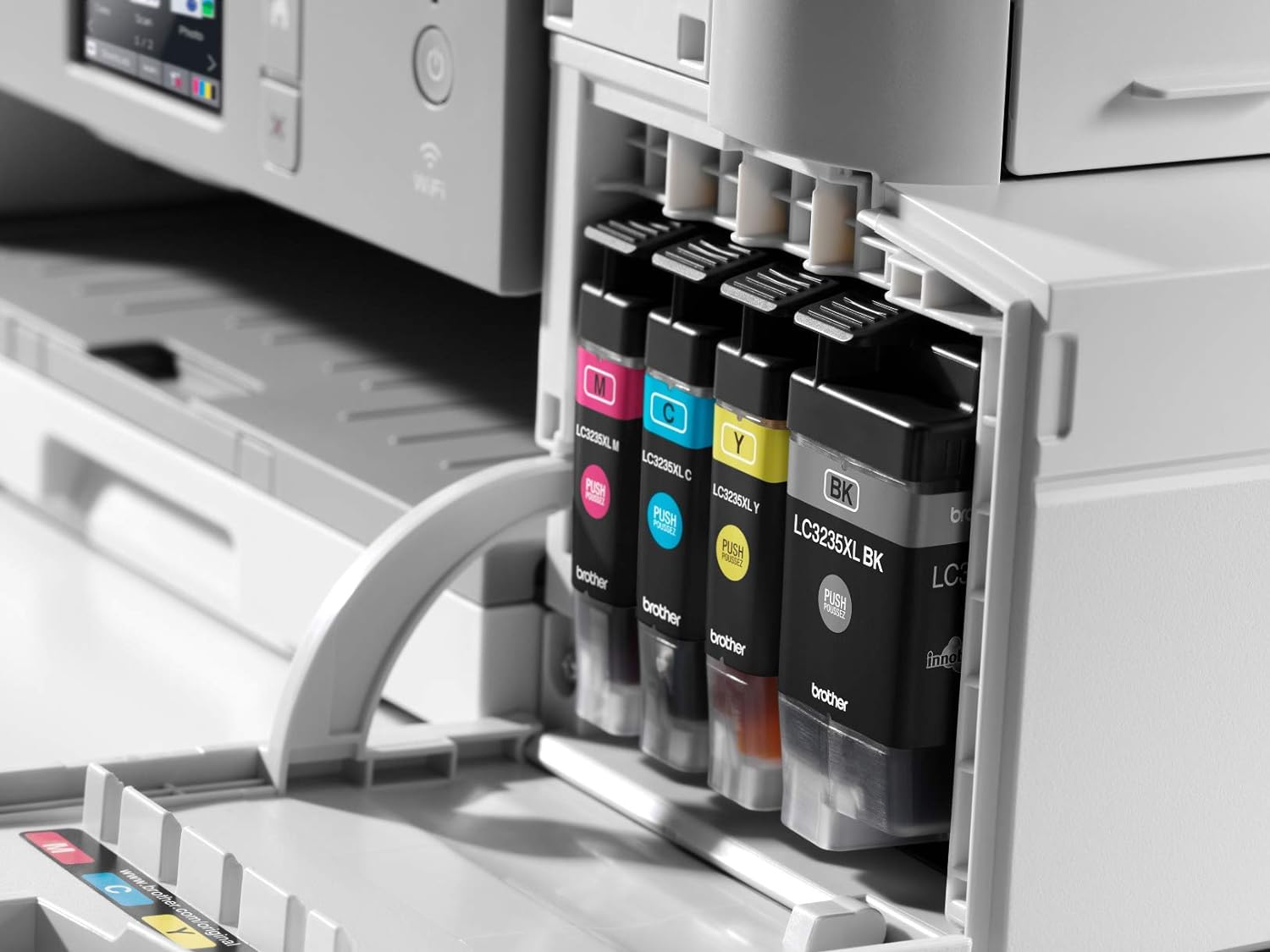 BROTHER LC-3235XLY Inkjet Cartridge, Yellow, Single Pack, Ultra High Yield, Includes 1 x Inkjet Cartridge, Genuine Supplies
