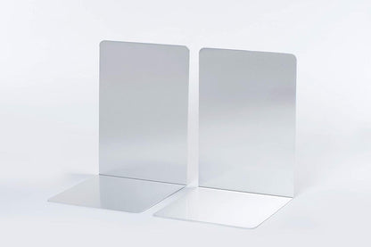 MAUL Buchstütze aus Aluminium (2er Pack) 16x15x21cm | Bücherhalter, Organizer für Kinder, Bücher, Büro, Regal | Bücherstütze im stilvollen Aluminium Design, möbelschonender Buchhalter | Silber