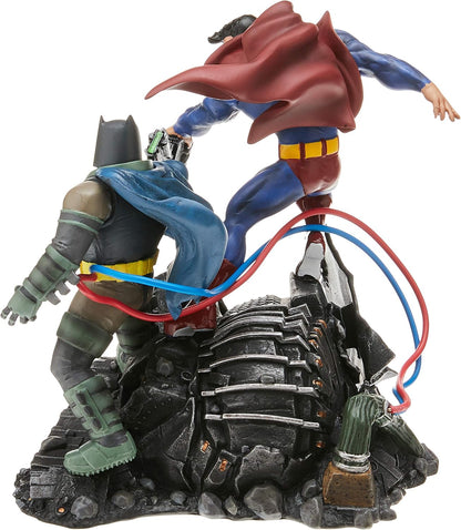 DC Comics FEB190629 Statue, Various