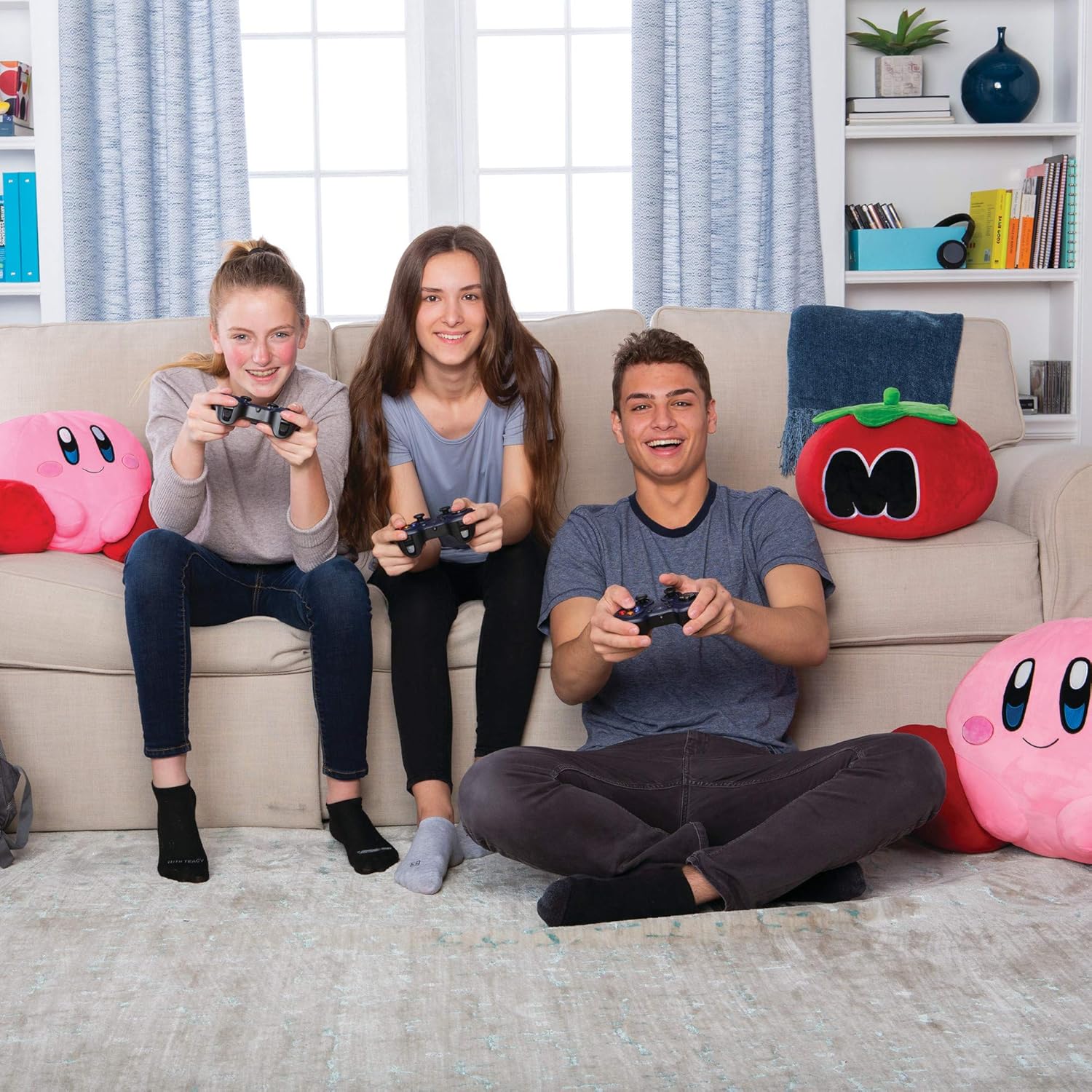 Mocchi Mocchi Nintendo Mega Tomato Kirby Peluche 40 cm, Nintendo & Kirby Merchandising para niñas Dormitorio Accesorios Kirby Soft Toy para niños y niñas, cojín de Tomate Kirby a Partir de 3 años