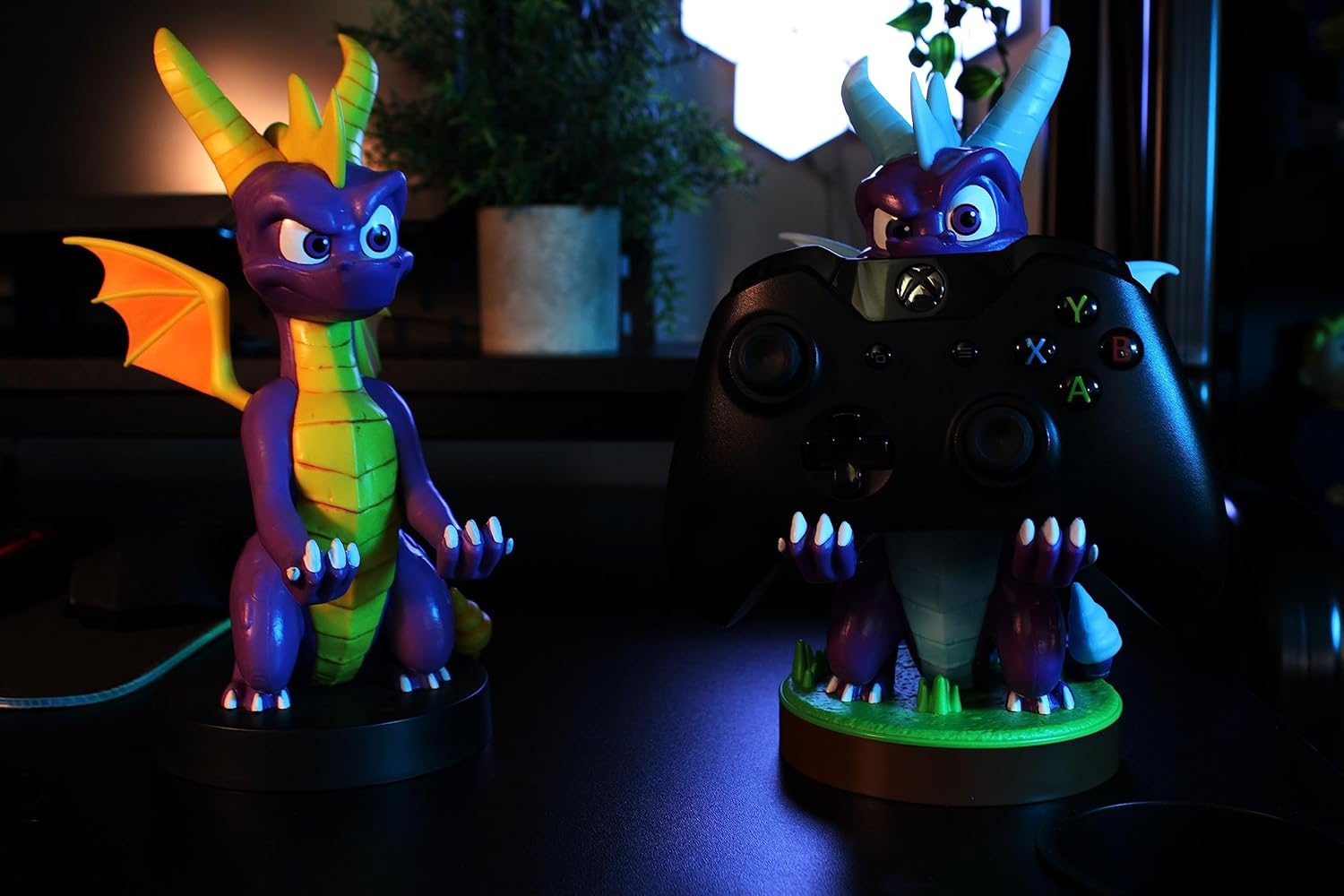 Cable Guys - Spyro Ice Powerup (Xbox One////