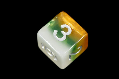 Metallic Dice Games 7-Set: 16mm: Fruit Kiwi/wh