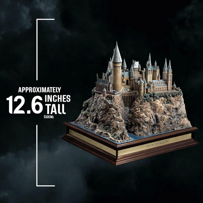 The Noble Collection Harry Potter Hogwarts School Sculpture - 12.6 in (32cm) Resin Statue of Hogwarts Castle - Officially Licensed Film Set Movie Props Gifts One Size Multi-coloured