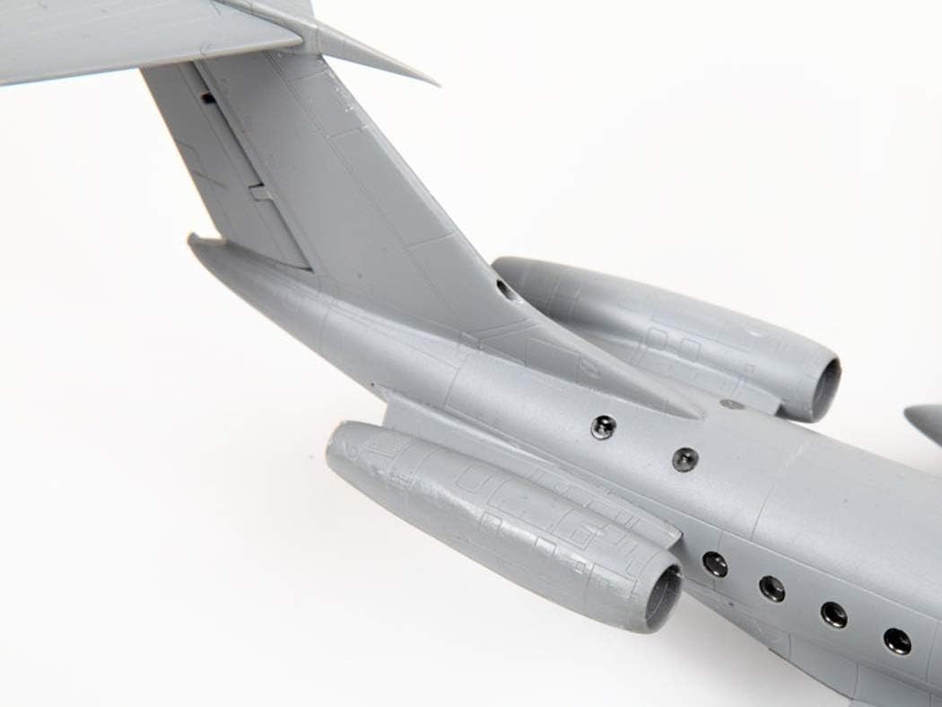 Zvezda 500787007-1:144 Passenger Aircraft Tupolev Tu-134B'67
