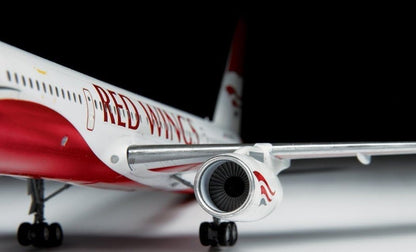 Zvezda 7023 500787023-1:144 Tupolev TU-204 100 - Maqueta de construcción (construcción de Modelos, construcción de Modelos, aficiones, Manualidades, Kit de Montaje de plástico, sin lacar