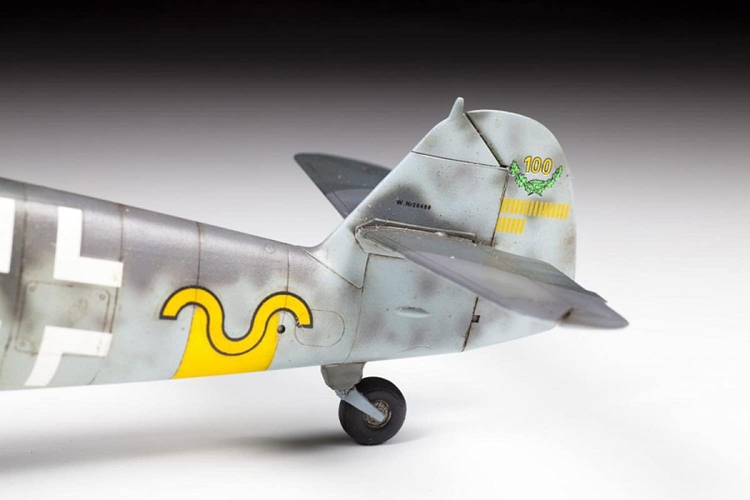 Zvezda 500784816 Bf-109 G6 Model KIT