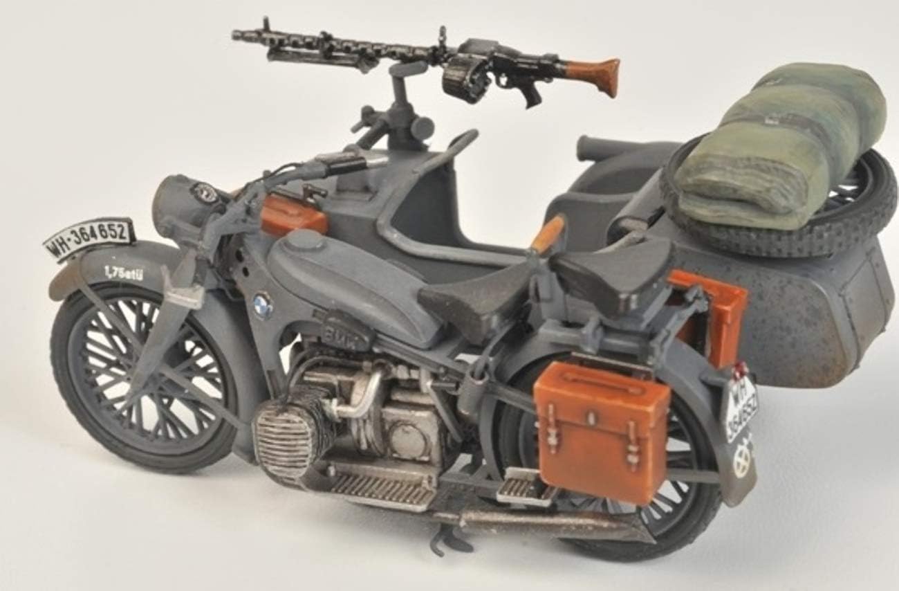 The Hobby Company Scale: 1:35.