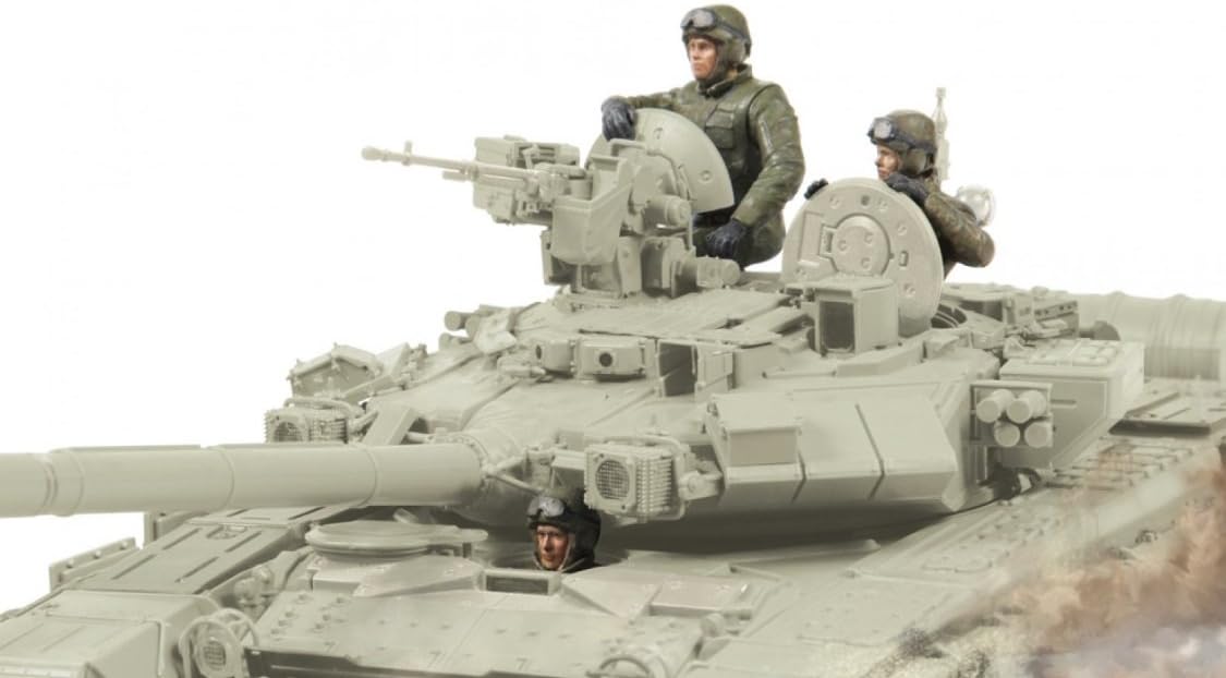 Zvezda Model 3684 Russian Contemporary Tank Crew in Protective Equipment Cowboy