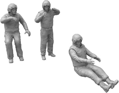 Zvezda Model 3684 Russian Contemporary Tank Crew in Protective Equipment Cowboy