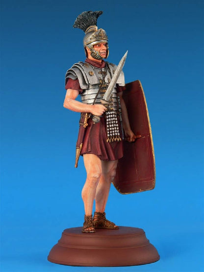 Miniart 1:16 Scale Praetorian Guardsman II century A.D. Plastic Model Kit (Grey