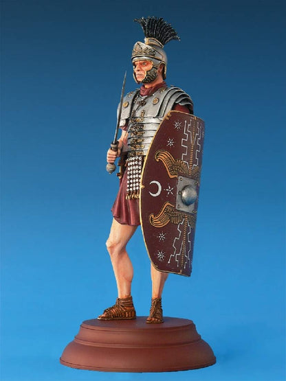 Miniart 1:16 Scale Praetorian Guardsman II century A.D. Plastic Model Kit (Grey