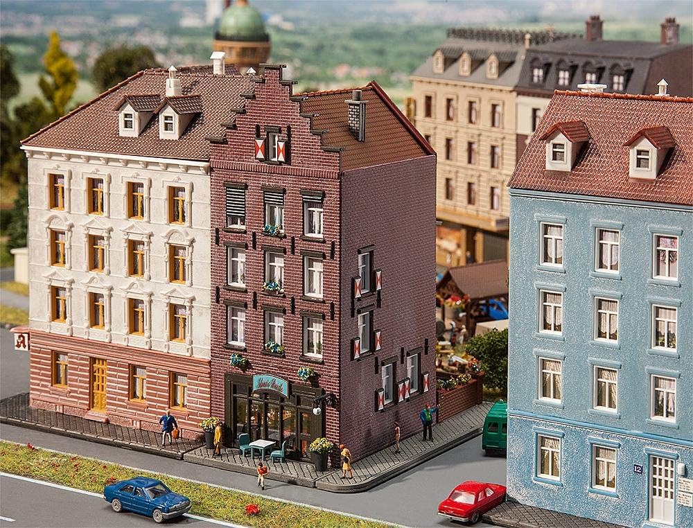 Faller 232334 Old Town House w/Bar N Scale Building Kit