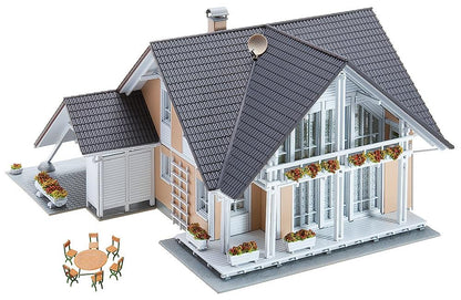 Faller 130394 Prestige House H0 Scale
