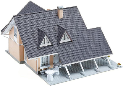 Faller 130394 Prestige House H0 Scale