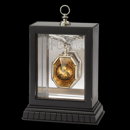 The Noble Collection Harry Potter The Horcrux Locket - 1.8in (4.5cm) Locket on Chain with Wooden Display Case - Officially Licensed Film Movie Props Gifts Jewellery