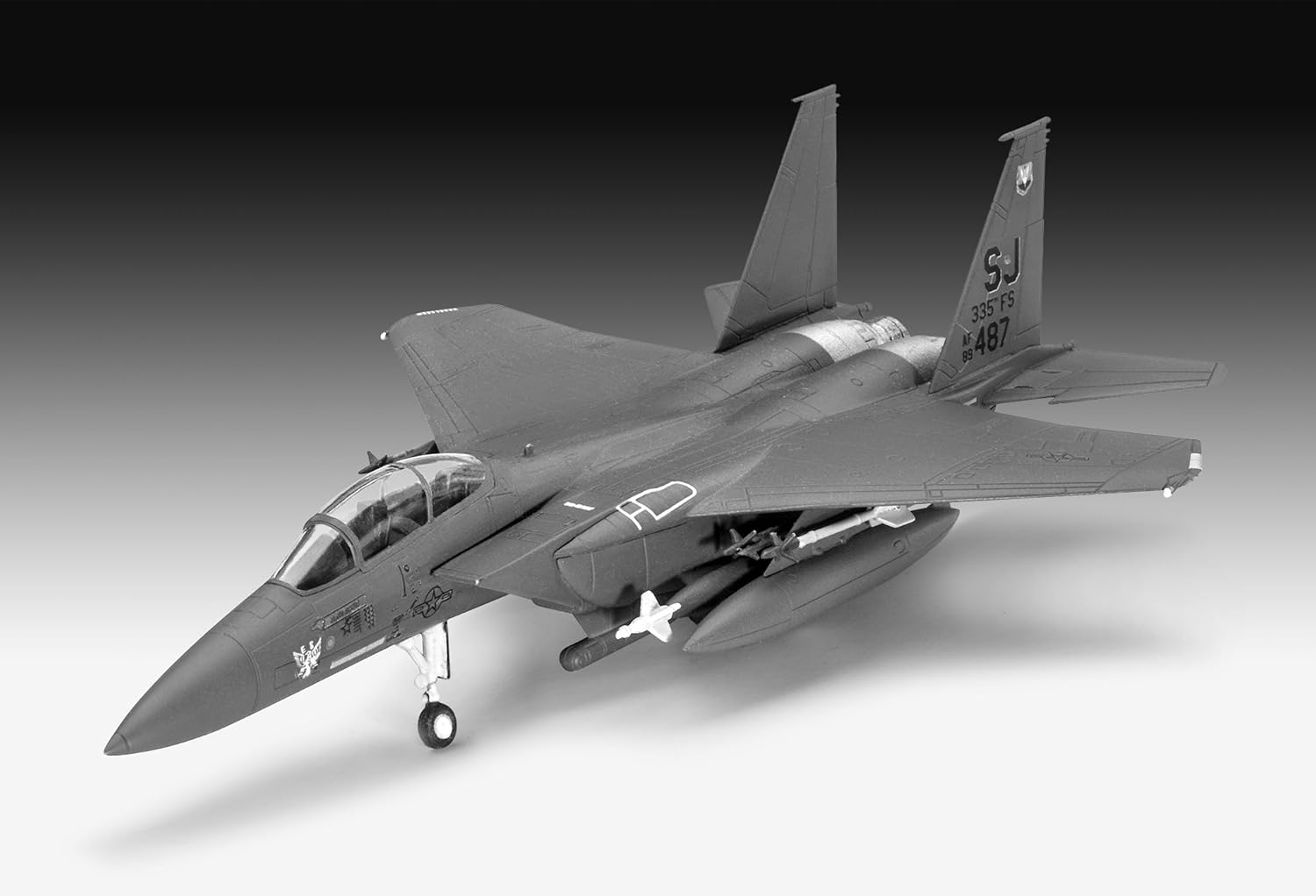 Revell 03972 F-15E Strike Eagle & bombs 1:144 Scale Unbuilt/Unpainted Plastic Model Kit, aqua