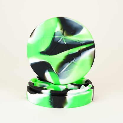 Metallic Dice Games Silicone Round Dice Case: Green/Black/White, Role Playing Game Dice Accessories for Dungeons and Dragons