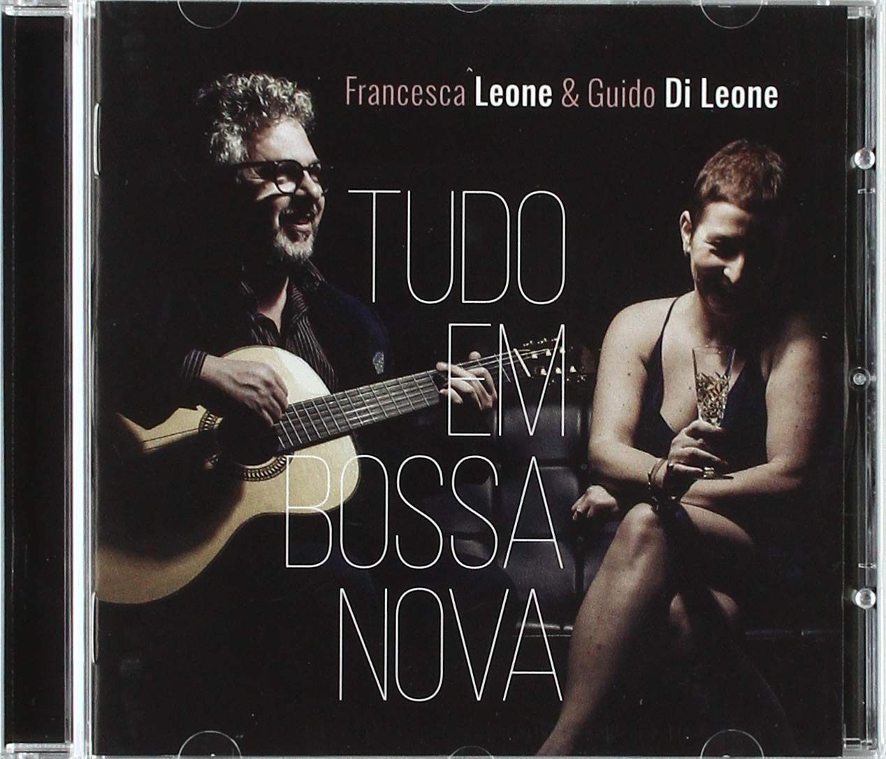 Tudo Em Bossa Nova