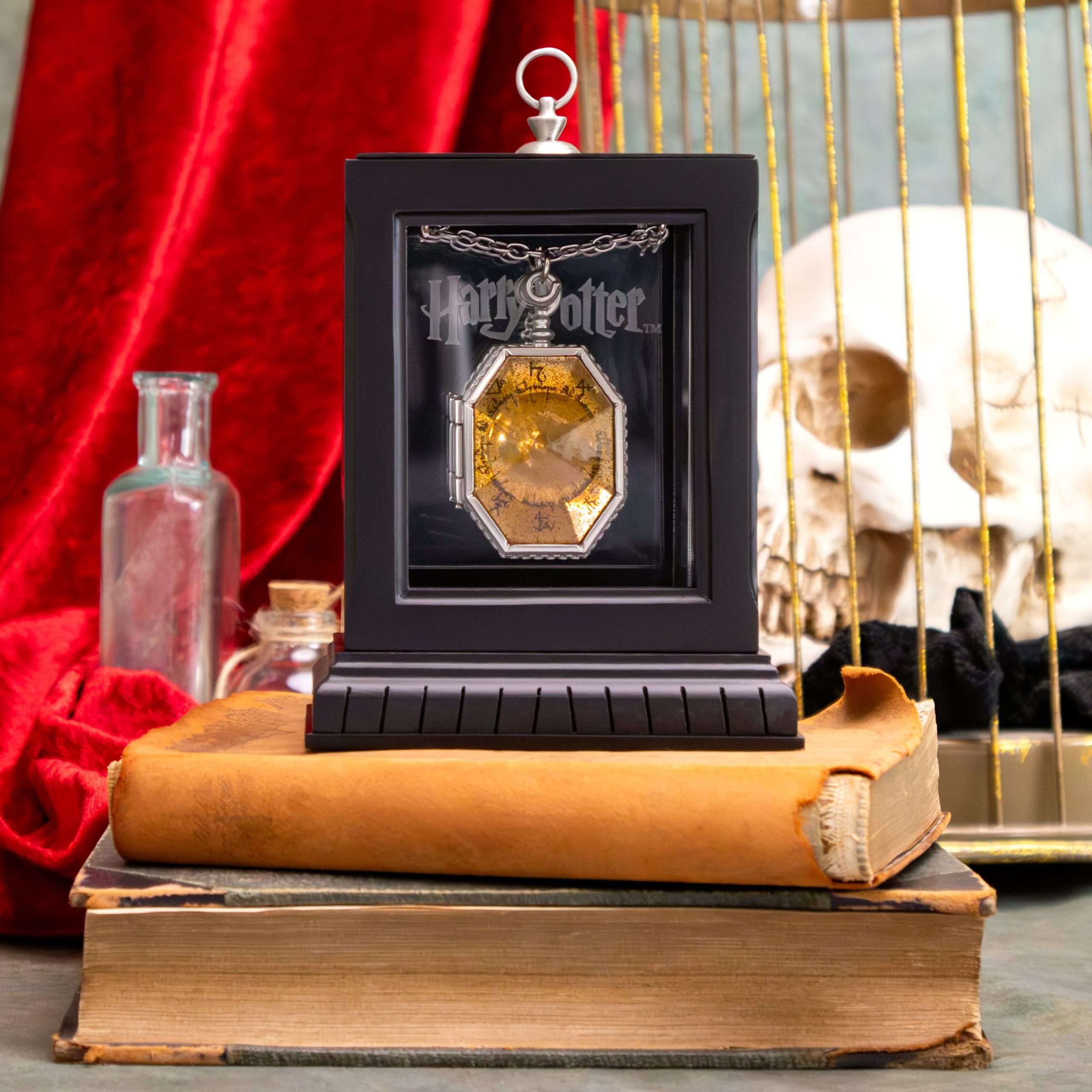 The Noble Collection The Locket From the Cave