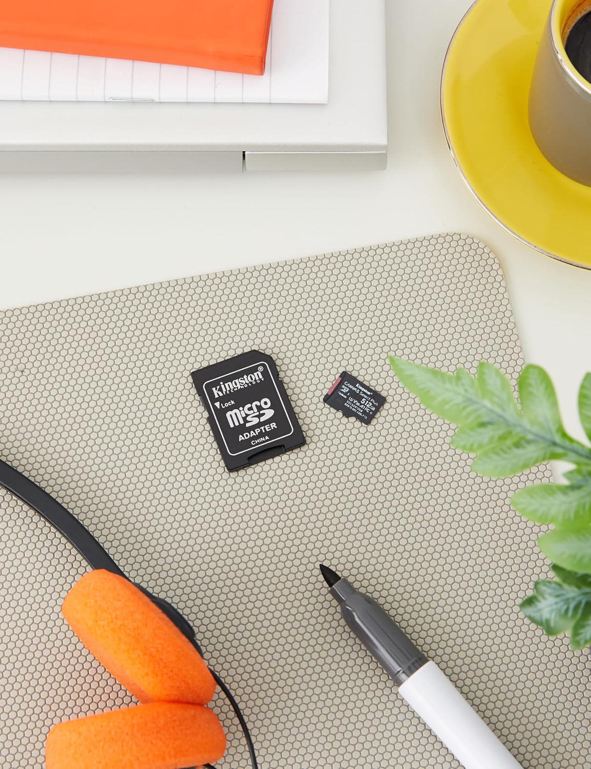Kingston Canvas Select Plus microSD Speicherkarte, SDCS2/512GB Class 10 (inkl. SD Adapter)