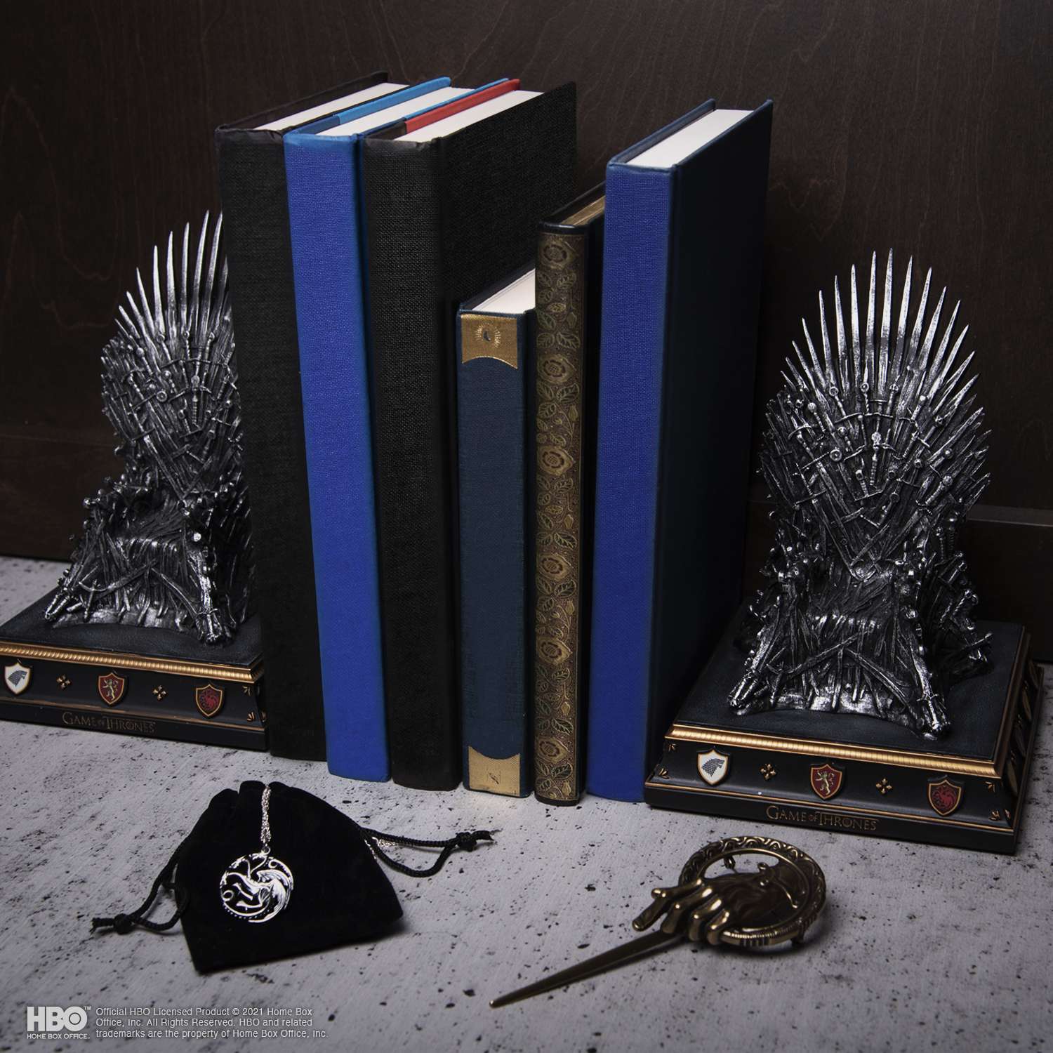 The Iron Throne Bookend Game of Thrones - The Noble Collection