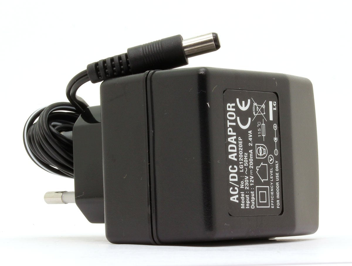 Jaegerndorfer JaegerndorferJC52080 SB H0 Socket Adapter, 230 V, Multi-Color