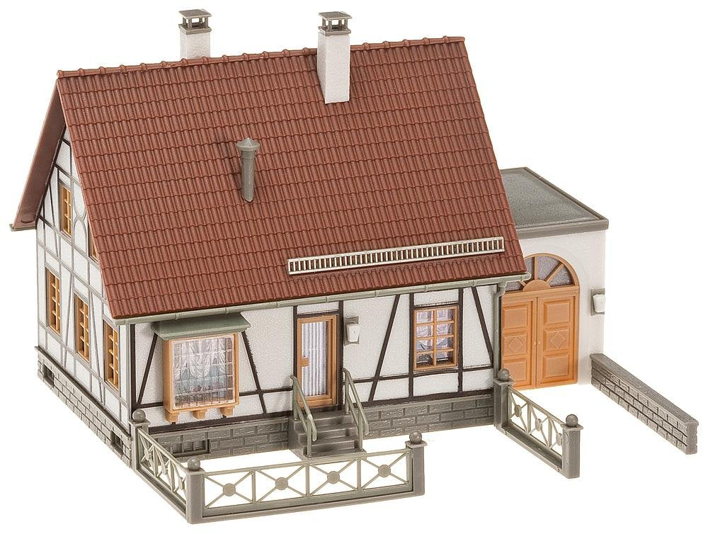 Faller - Edificio para modelismo ferroviario H0 Escala 1:87 (F130215