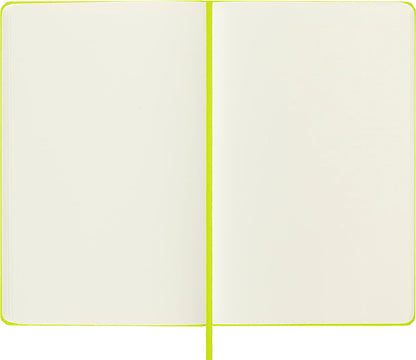 Moleskine - Classic Notebook, Plain Notebook, Hard Cover and Elastic Closure, Size Large 13 x 21 cm, Colour Lemon Green, 240 Pages