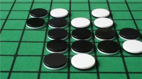 IDEAL | Othello Classic Game: A minute to learn… a lifetime to master! | Family Strategy Game | For 2 Players | Ages 7+