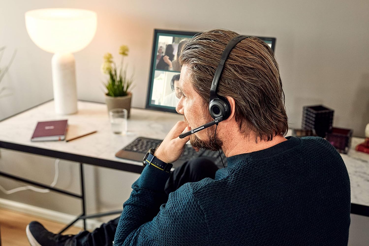 Sennheiser PC 2 CHAT - Lightweight On-Ear Single-Sided Headset - Wired - Passive Noise-Cancelling Microphone for Internet Telephony and E-Learners - Mac, PC, and Laptop Connectivity