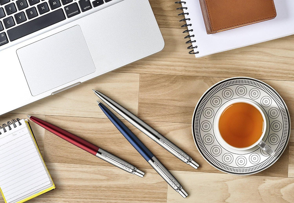 Parker Jotter London Trio Discovery Pack: Ballpoint Pen (Royal Blue), Gel Pen (Red Kensington) & Mechanical Pencil (Stainless Steel