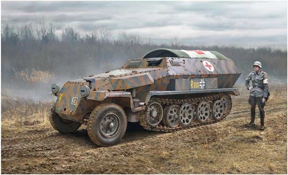 Italeri 7077S 1:72 Sd.Kfz. 251/8 Ambulance, Faithful Replica, Model Making, Crafts, Hobbies, Gluing, Plastic kit, Assembly