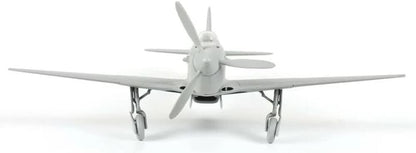 Zvezda 500787301 - 1:72 WWII Yak-3 Soviet Fighter Aircraft