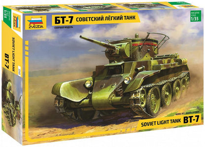 Zvezda,1:35,BT-7 Soviet Tank with Crew,# 3545