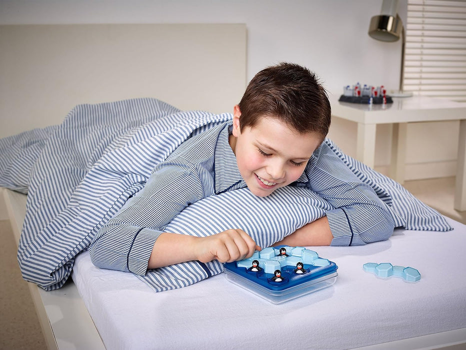 SmartGames Penguins Pool Party Travel Game with 60 Challenges for Ages 6 - Adult