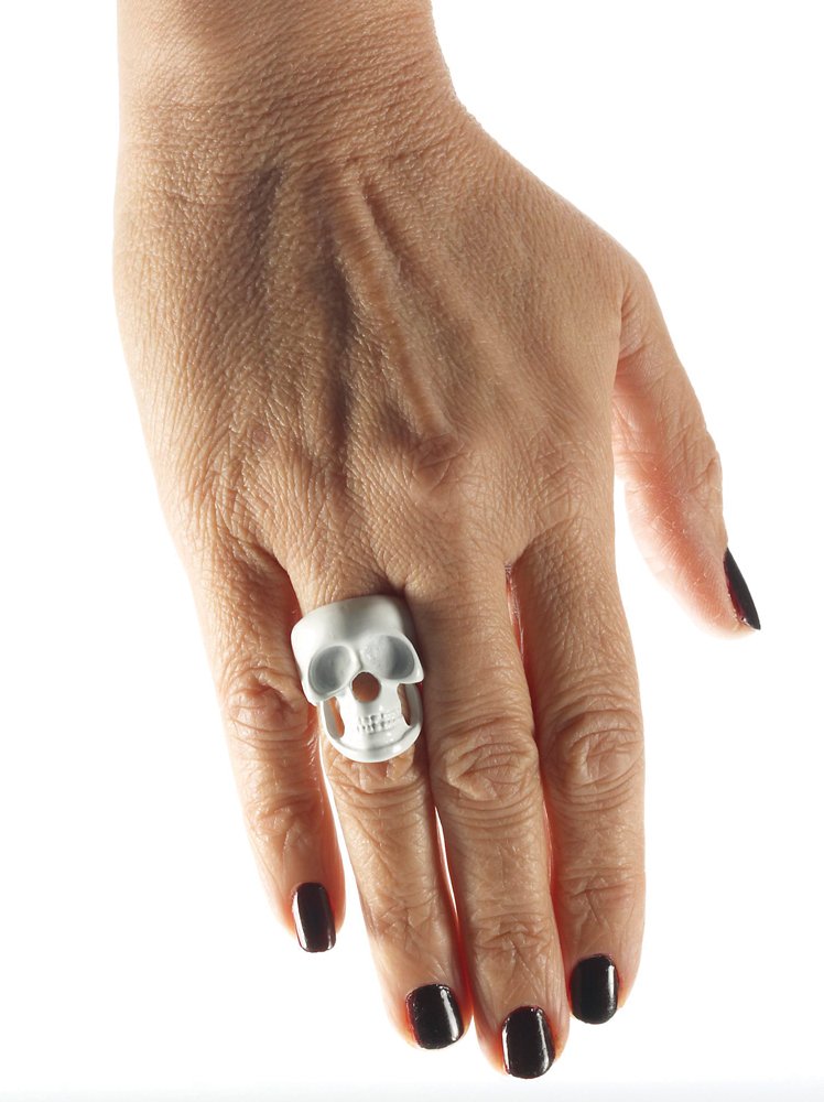 Bristol Novelty - Anello con teschio - Adulti/Unisex
