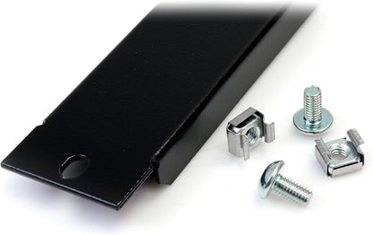 StarTech.com 1U Blanking Panel - Metal Rack Mount Filler Panel - for 19in Server Rack Enclosure or Cabinet - Steel - Black (BLANKB1
