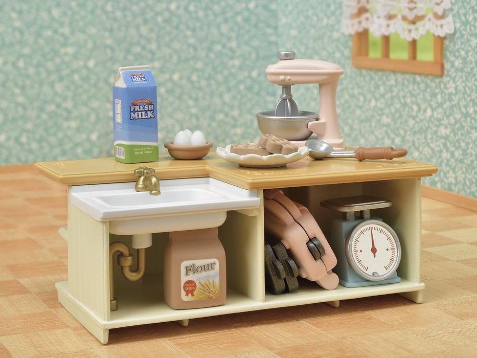 Sylvanian Families 5442 Kitchen Island Playset