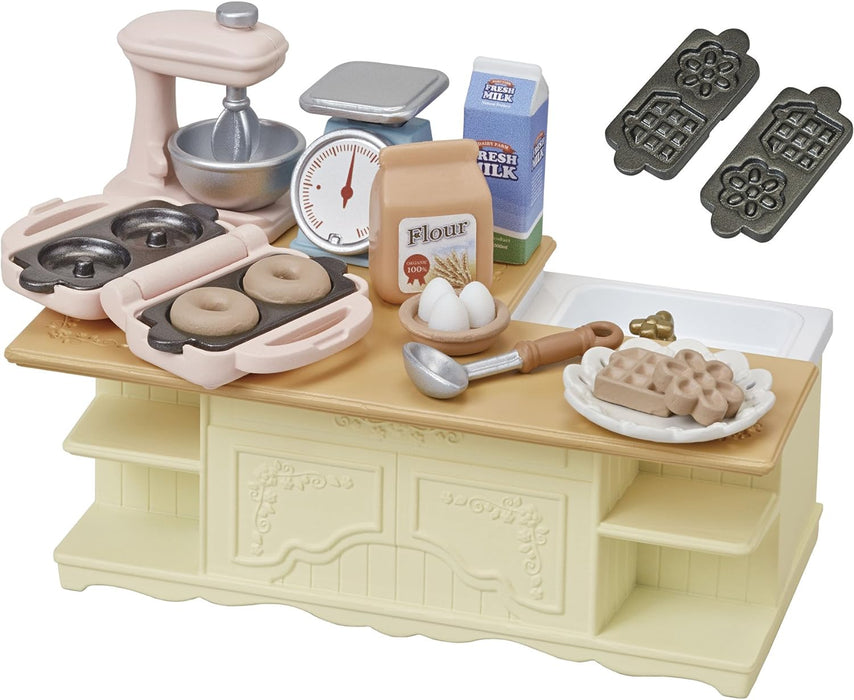 Sylvanian Families 5442 Kitchen Island Playset