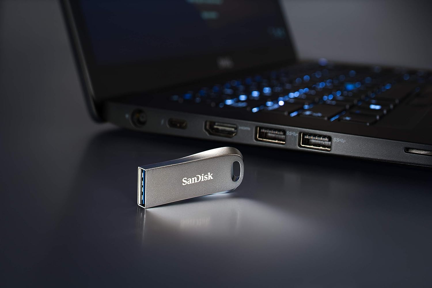 SanDisk 64GB Ultra Luxe USB Flash Drive, USB 3.2, up to 150 MB/s read speeds