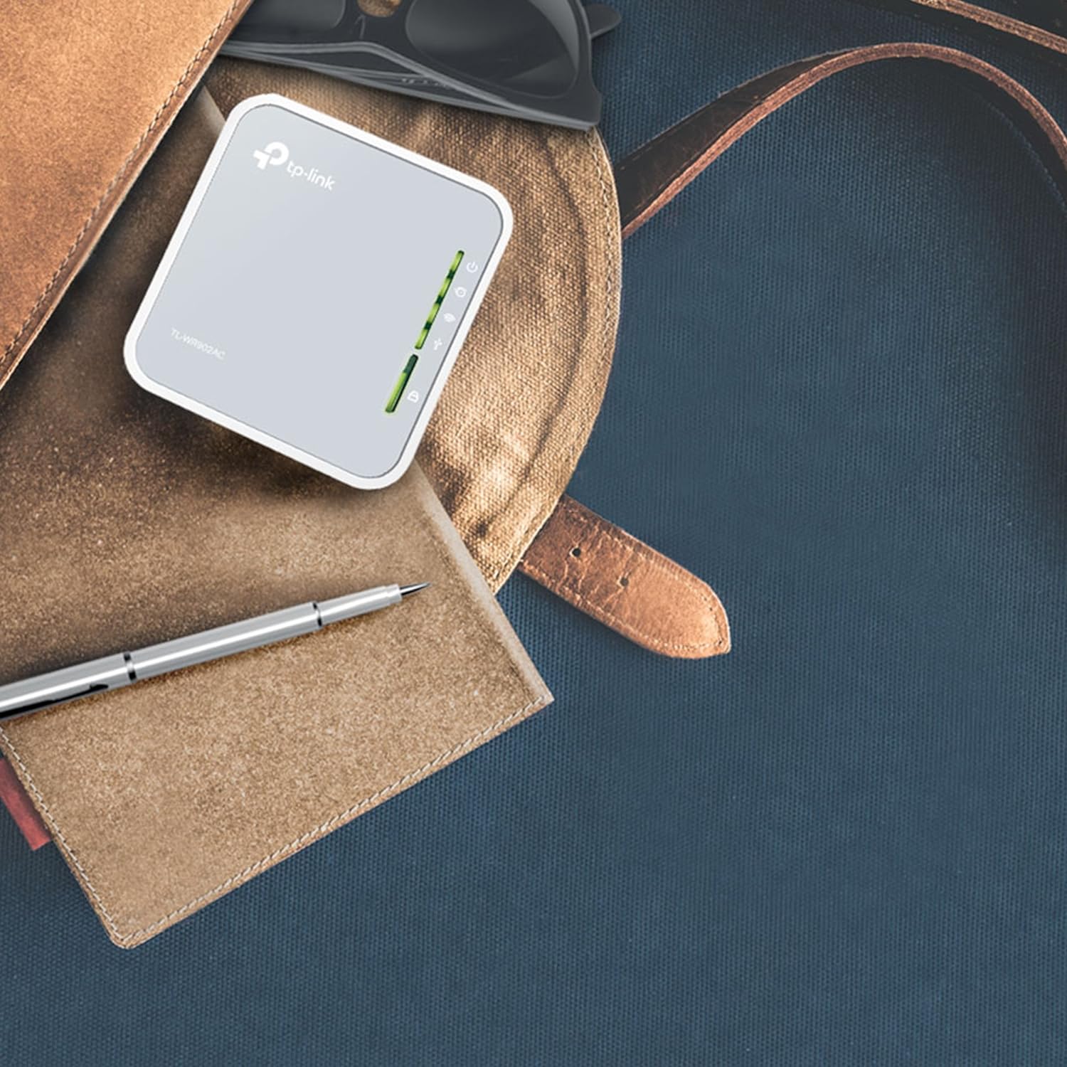 TP-Link AC750 Dual Band Wi-Fi Travel Router (Support Router Mode/Hotspot/Range Extender Mode/Client Mode/Access Point Mode, 1 USB 2.0 Port/1 Micro USB Port, 1 WPS Button, UK Plug (TL-WR902AC