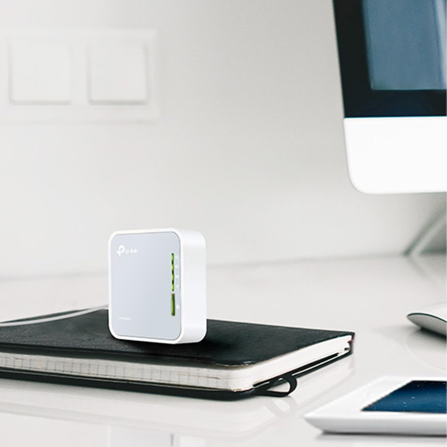 TP-Link AC750 Dual Band Wi-Fi Travel Router (Support Router Mode/Hotspot/Range Extender Mode/Client Mode/Access Point Mode, 1 USB 2.0 Port/1 Micro USB Port, 1 WPS Button, UK Plug (TL-WR902AC
