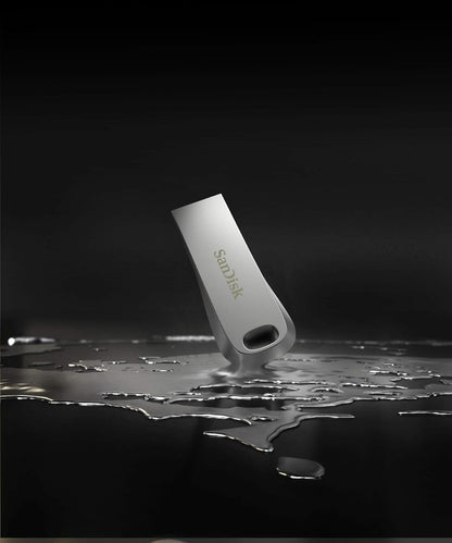 SanDisk Ultra Luxe 32 GB USB Flash Drive USB 3.1 up to 150 MB/s