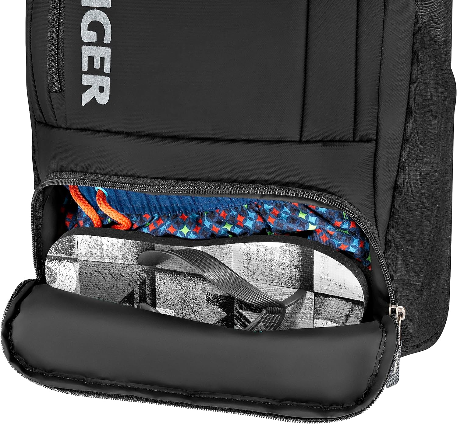 Wenger XC Wynd Travel Laptop Backpack – 16” Backpack with Laptop Compartment and Headphone Pocket, 28L Business Backpack, Wet Pockets, 50cm
