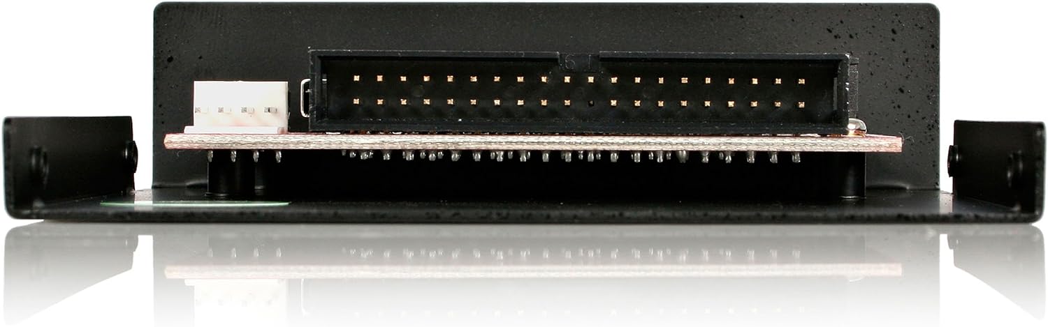 StarTech.com 3.5in Drive Bay IDE to Single CF SSD Adapter Card Reader (35BAYCF2IDE