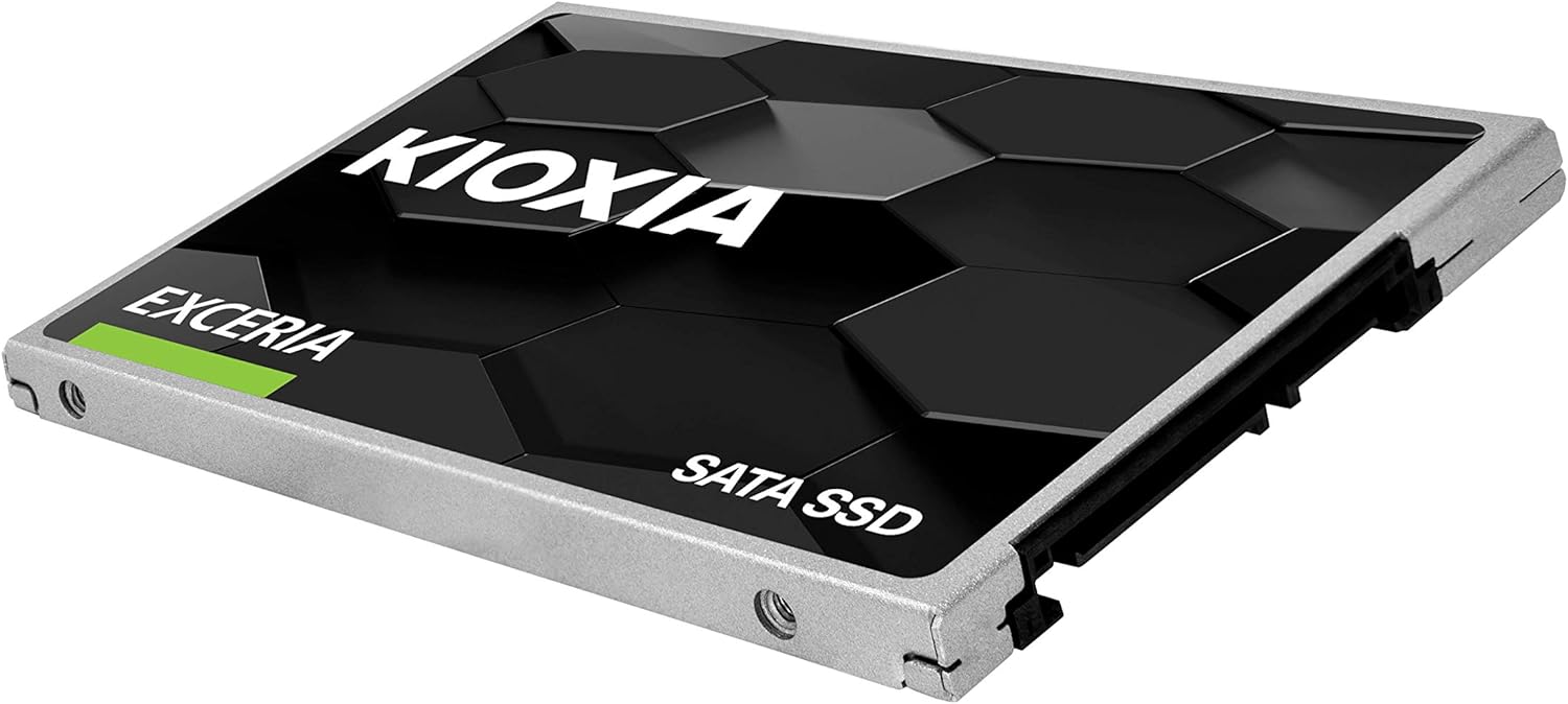 KIOXIA LTC10Z960GG8 EXCERIA 960 GB 2.5 Inch SSD